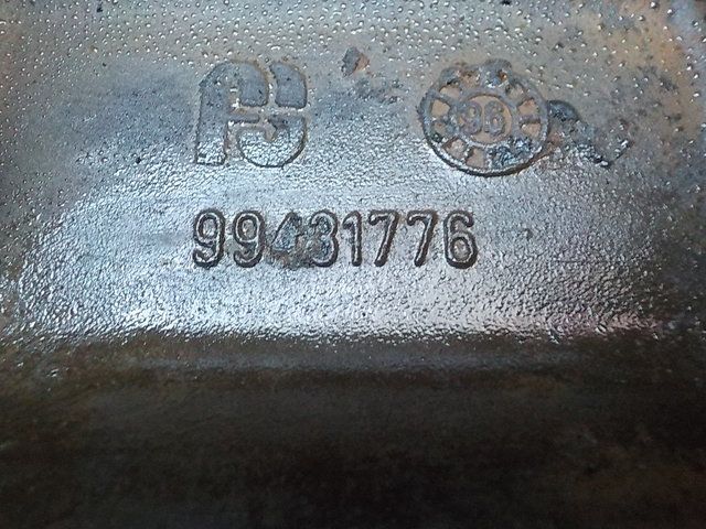 99431776 IVECO Крышка двигателя, № XF161704, фото 7