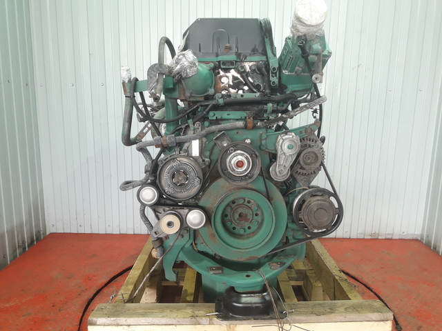 21286037 VOLVO Двигатель, D13C, 420 hp, Euro5, № XF329376, фото 8