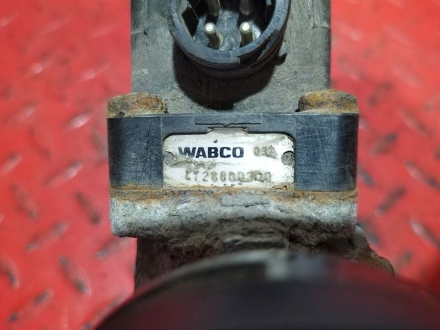 2084509 SCANIA Кран ECAS, № XF380830, фото 3