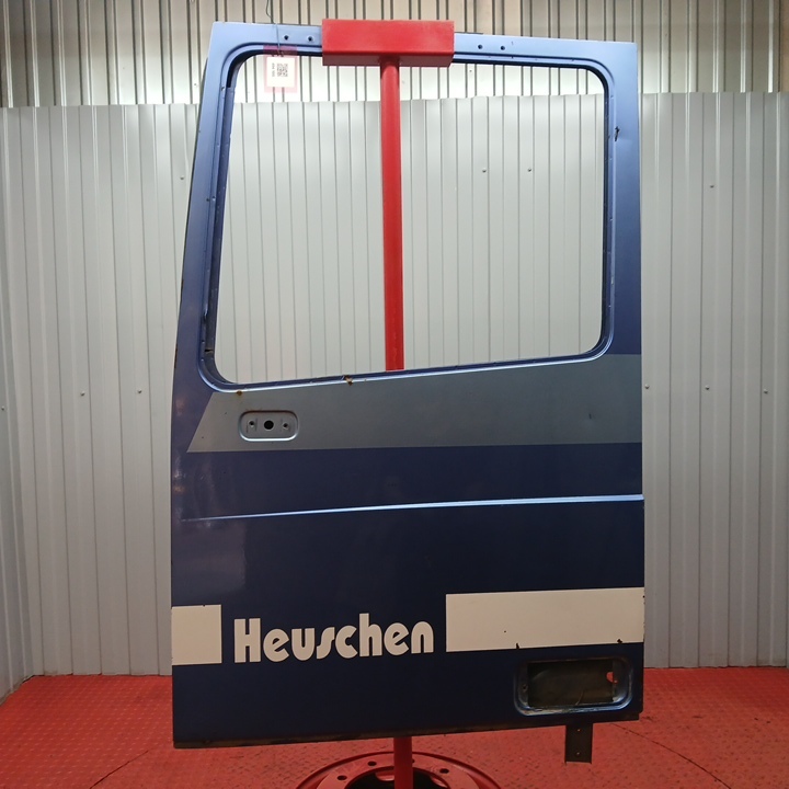 1304060 DAF Дверь левая, № XF464585, фото 1