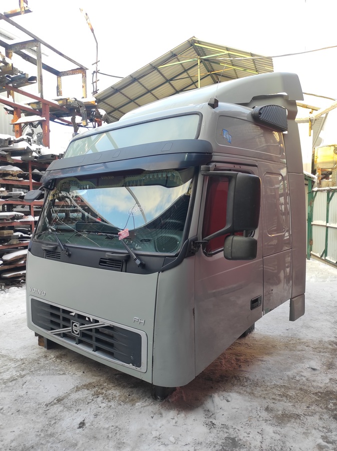 85108936 VOLVO Кабина, Globetrotter, № XF400765, фото 1