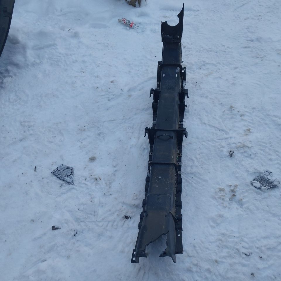 81254240041 MAN Кронштейн электропроводки, № XF440051, фото 1