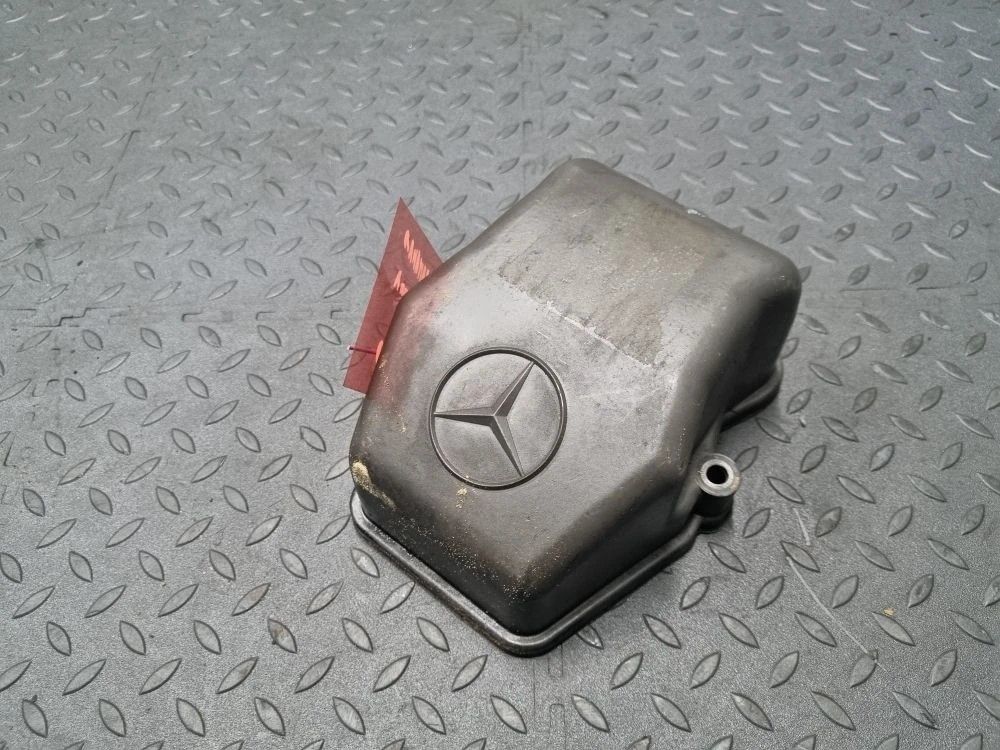4570100130 MERCEDES Клапанная крышка, № XF429208, фото 2