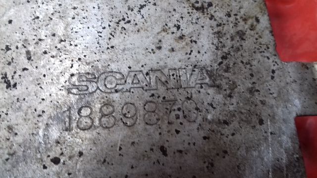 1889870 SCANIA Кронштейн электропроводки, № XF374629, фото 4