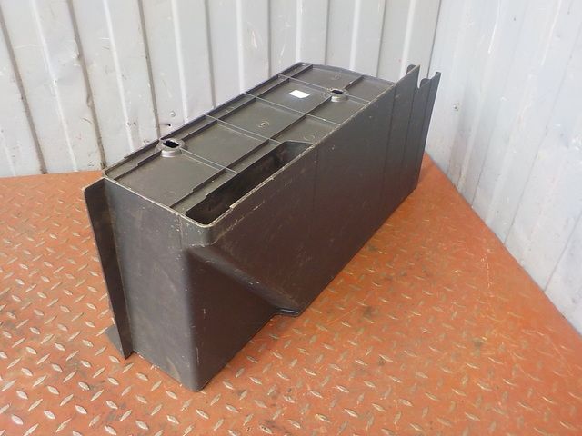 9438400574 MERCEDES Ящик вещевой, № XF149267, фото 4