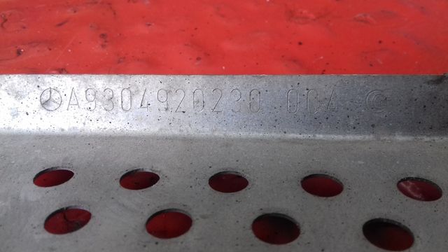 9304920230 MERCEDES Защита глушителя, № XF386070, фото 4