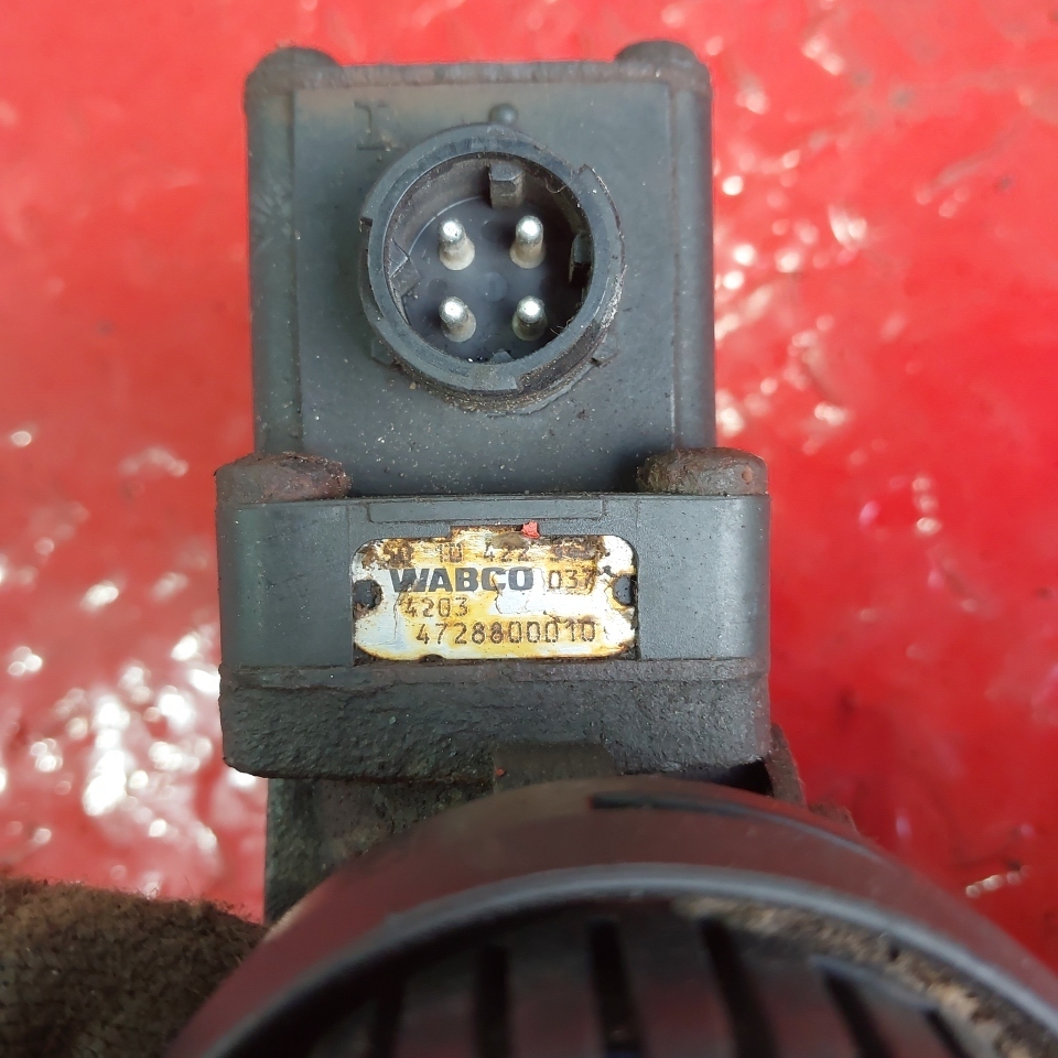 5010422345 RENAULT Кран ECAS, № XF484889, фото 6