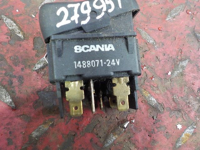 1488071 SCANIA Кнопка, № XF279951, фото 3