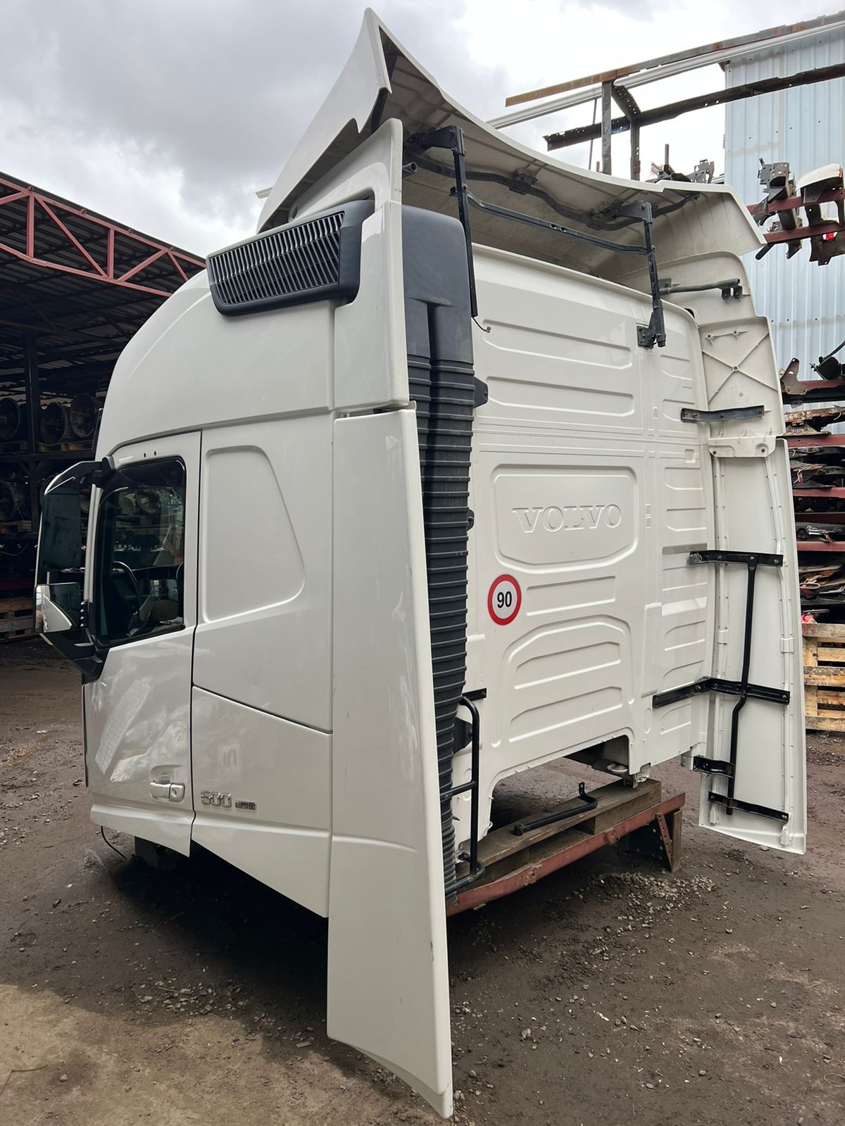 VOLVO Кабина, Globetrotter, № XF285970, фото 3