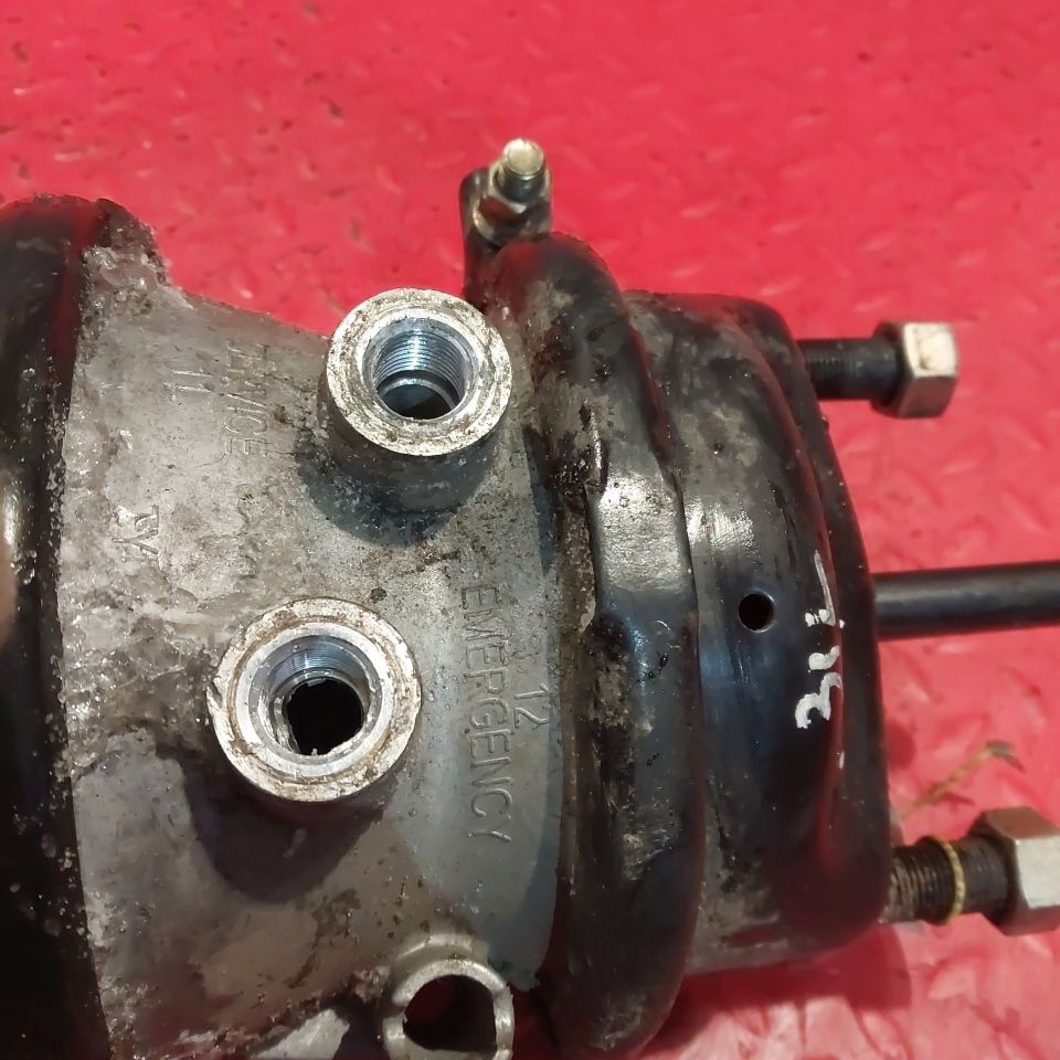 0194205318 MERCEDES Энергоаккумулятор, № XF444352, фото 4