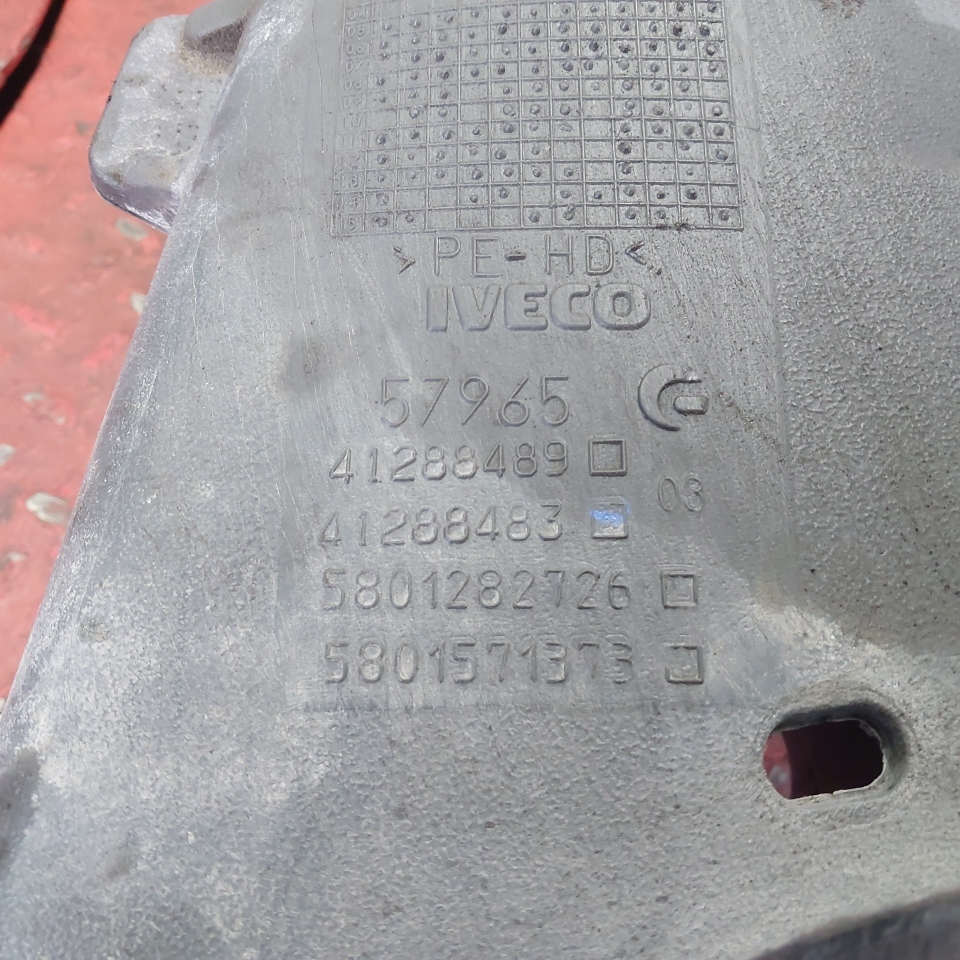 41288483 IVECO Патрубок воздушного фильтра, № XF462862, фото 6