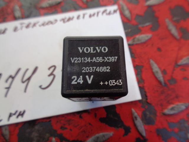 20374662 VOLVO Реле стеклоочистителя, № XF274373, фото 3