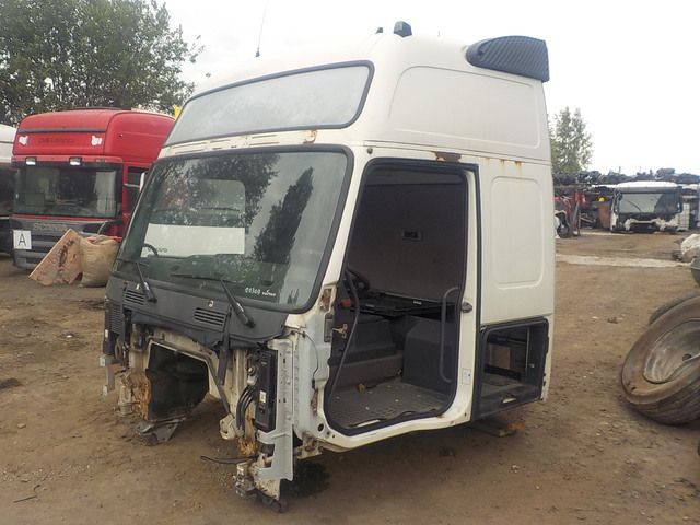 VOLVO Кабина, Globetrotter XL, № XF120309, фото 2