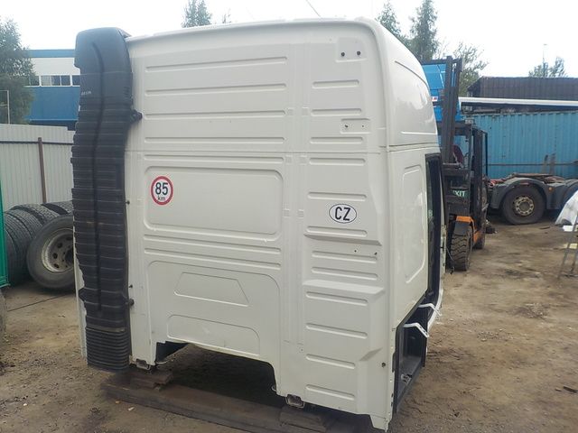 VOLVO Кабина, Globetrotter XL, № XF120309, фото 7