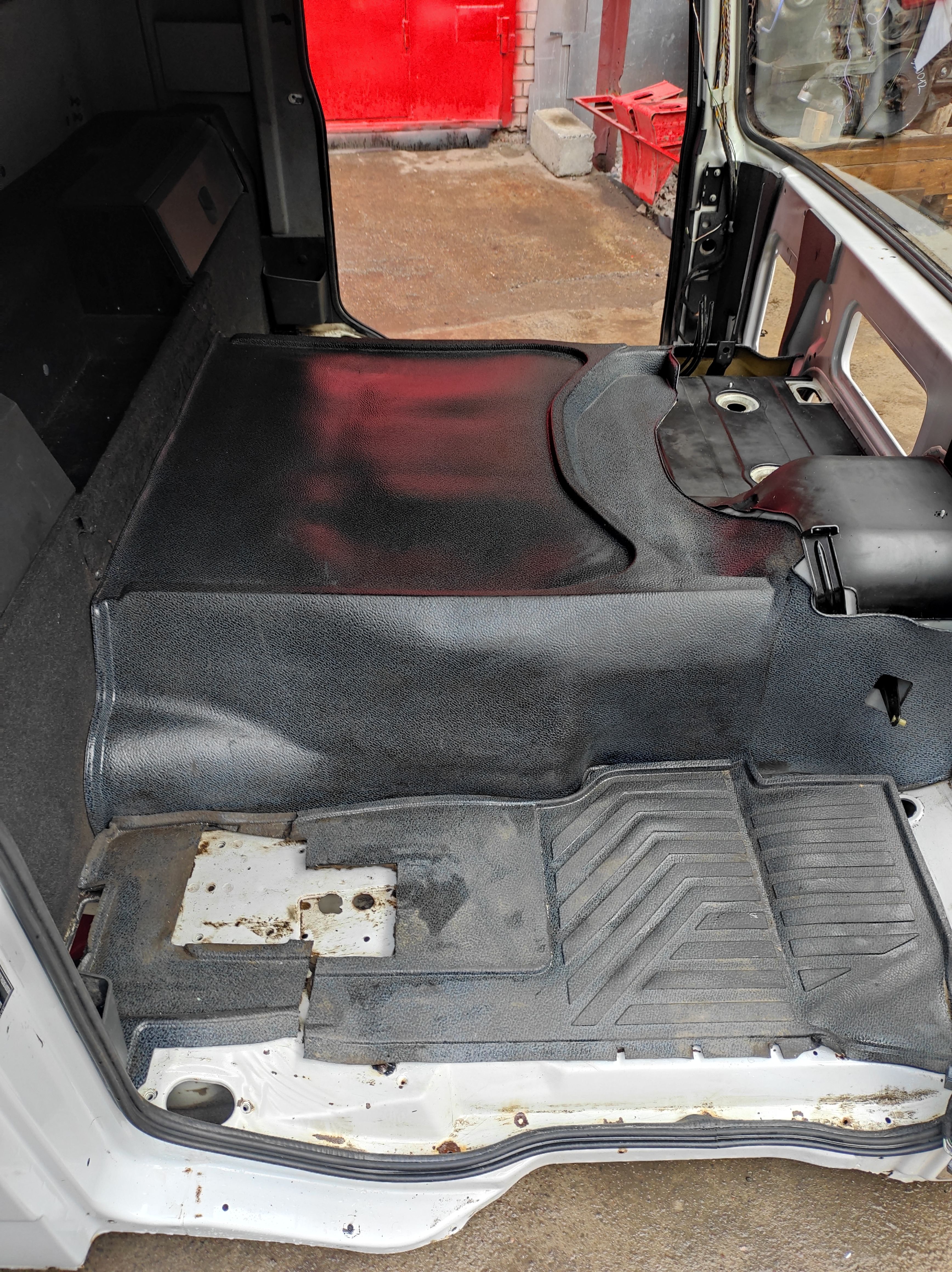 9436003205 MERCEDES Каркас кабины, № XF351456, фото 11