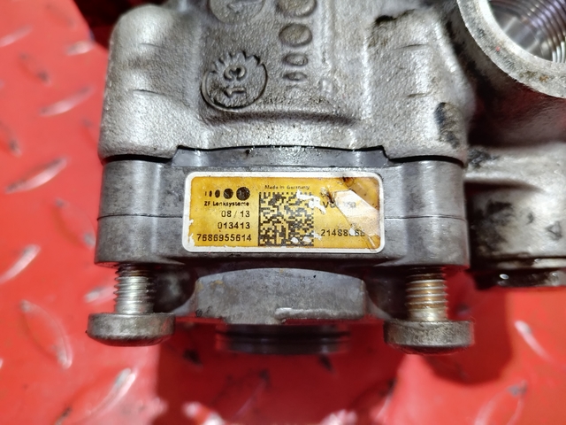 21488866 VOLVO Насос ГУР, № XF352085, фото 6