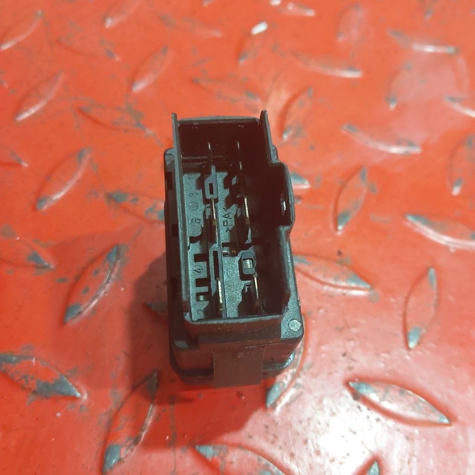 8157759 VOLVO Кнопка, № XF451275, фото 4