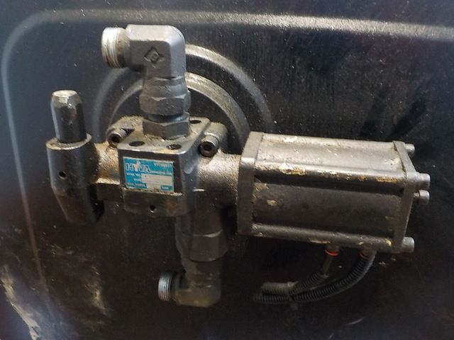 MAN Бак гидравлический, № XF237250, фото 5