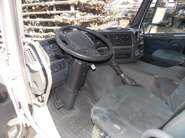 VOLVO Кабина, Globetrotter, № XF329860, фото 15