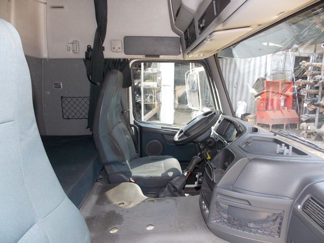 VOLVO Кабина, Globetrotter, № XF329860, фото 20