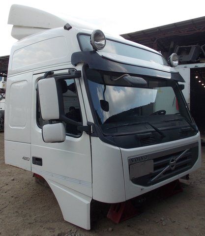 VOLVO Каркас кабины, № XF329861, фото 7