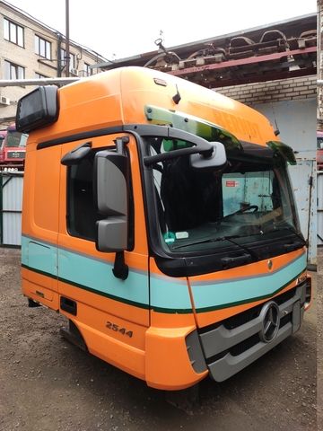 MERCEDES Каркас кабины, № XF248484, фото 4
