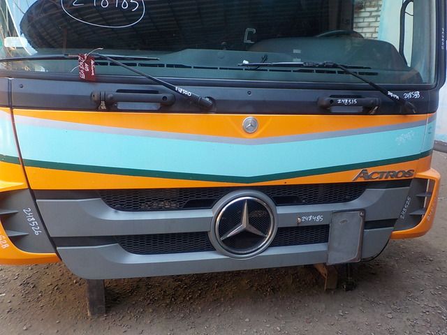 9437500109 MERCEDES Капот, № XF248487, фото 1