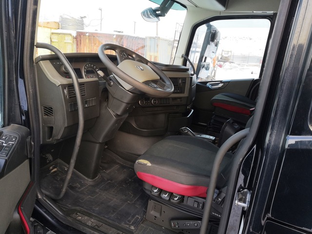 VOLVO Кабина, Globetrotter XL, № XF268235, фото 16
