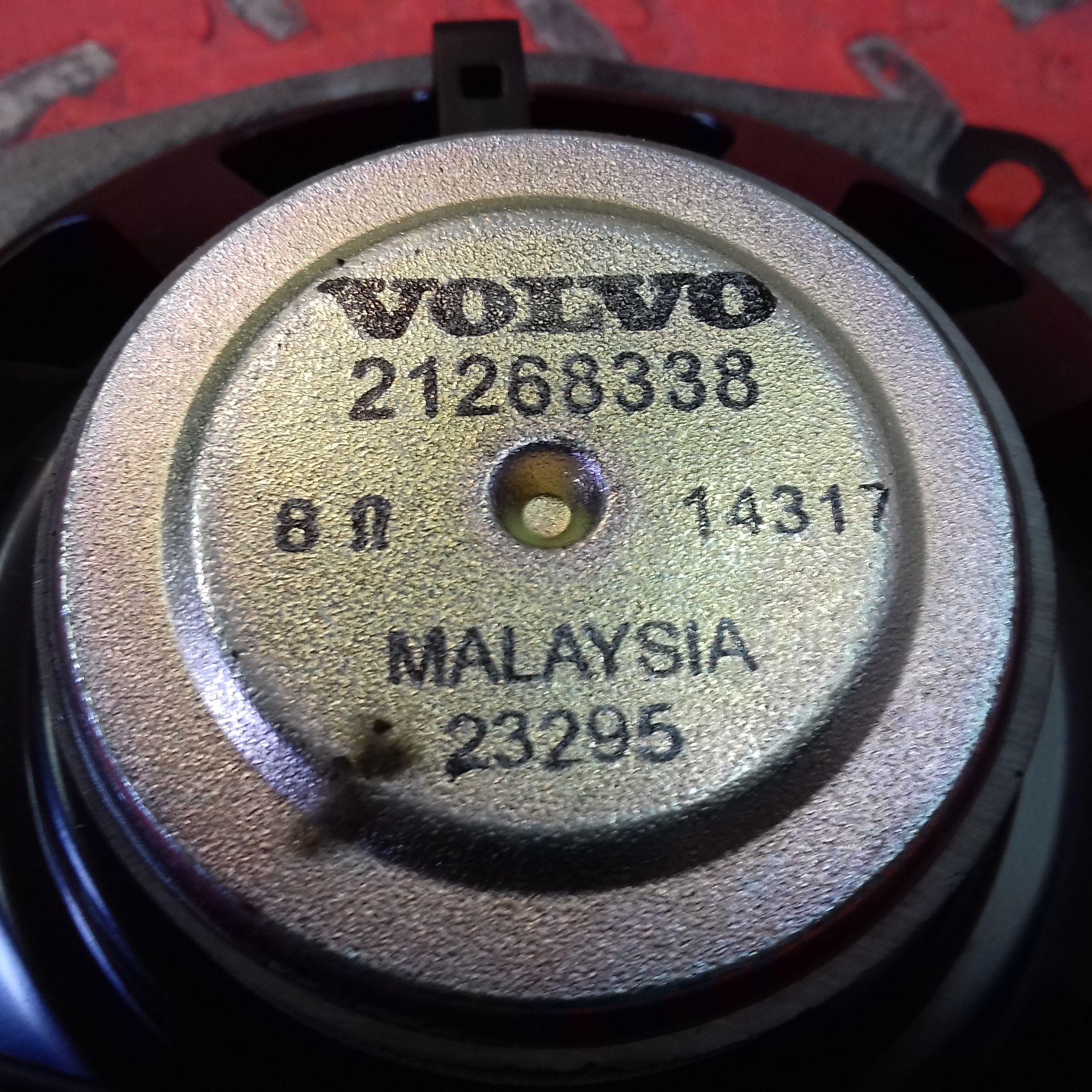 21268338 VOLVO Динамик, № XF404241, фото 4