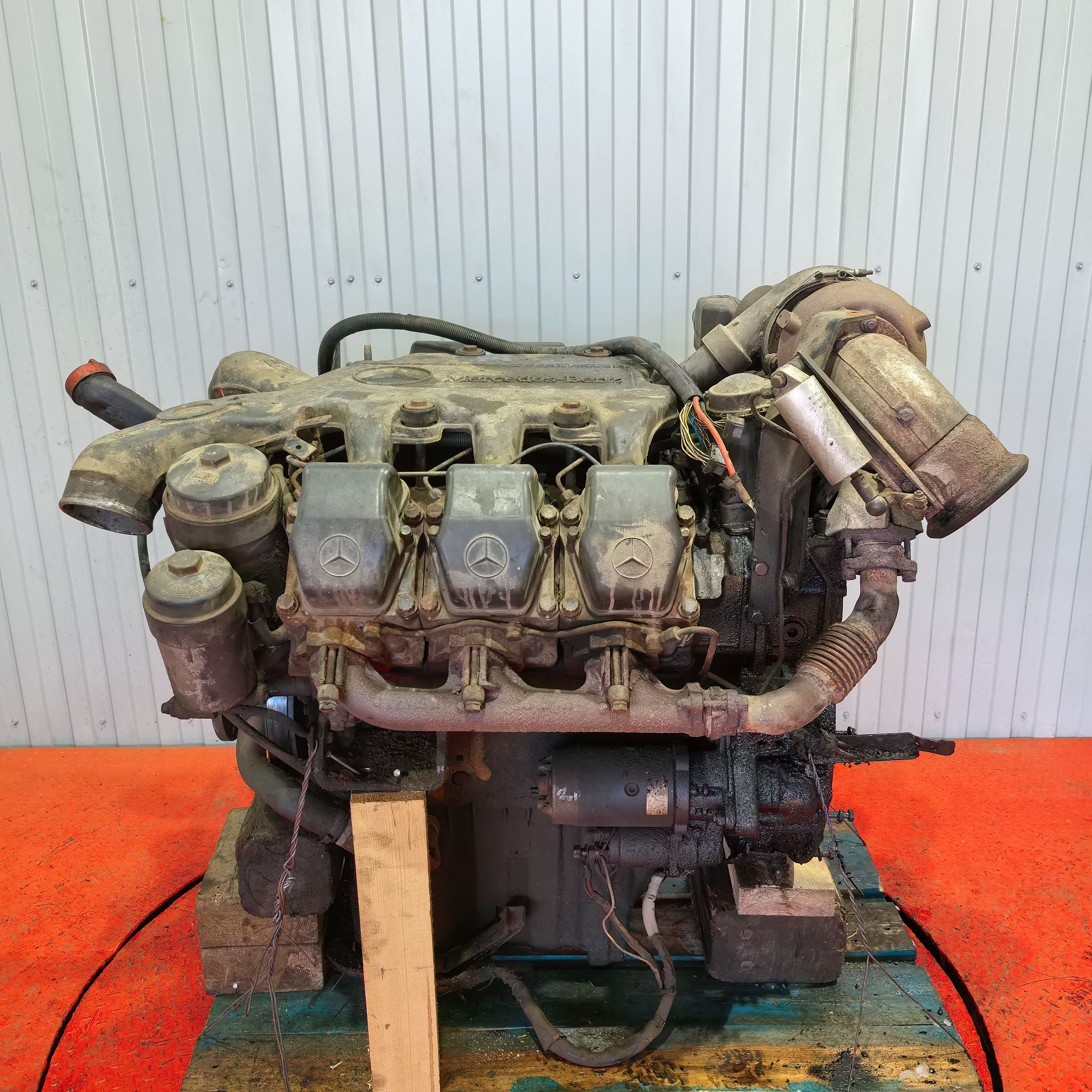 MERCEDES Двигатель, OM501, LA541.923, № XF432093, фото 2