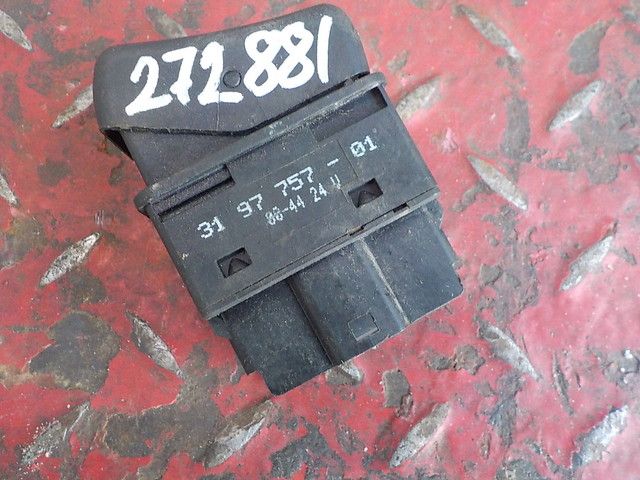 3197757 VOLVO Кнопка, № XF272881, фото 4