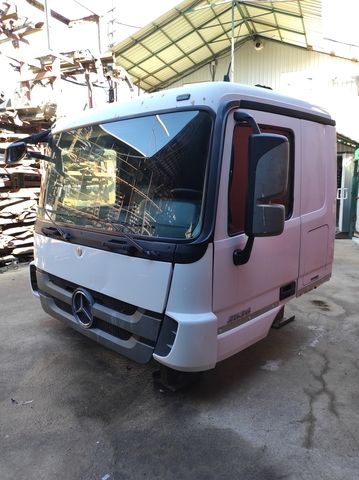 MERCEDES Кабина, Низкая L, № XF382399, фото 1