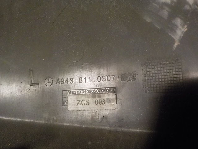 9438110307 MERCEDES Крышка зеркала, № XF227892, фото 4
