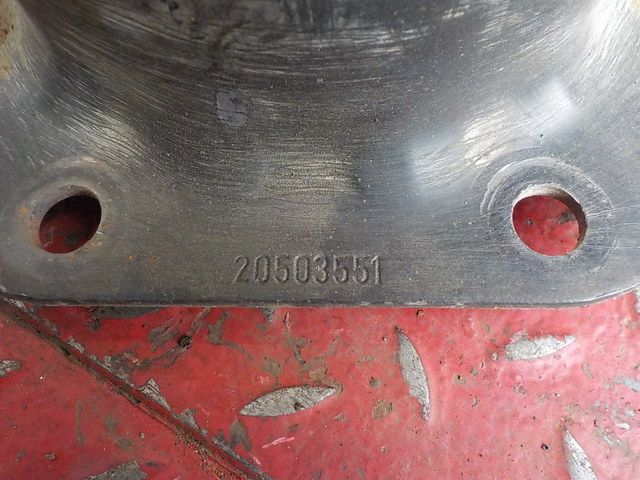 20503551 VOLVO Подушка двигателя, № XF253698, фото 4