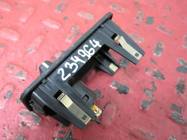 0015452104 MERCEDES Переключатель блокировки дифференциала, № XF234964, фото 2