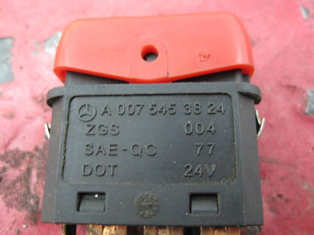 0075453824 MERCEDES Кнопка, № XF234966, фото 4