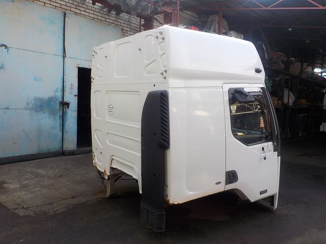 RENAULT Кабина, № XF141046, фото 4