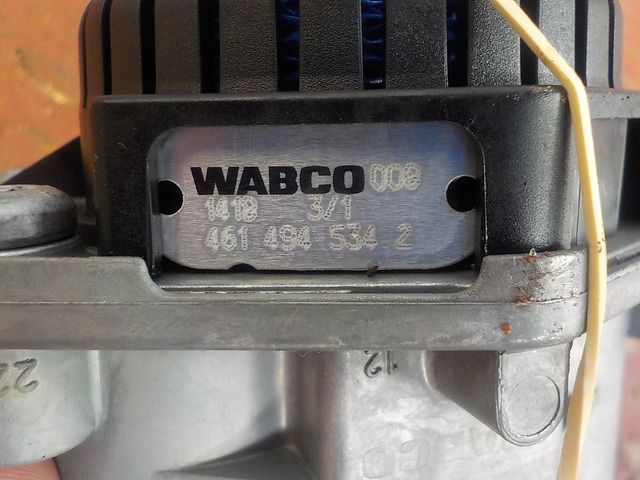 9650010012 WABCO Кран главный тормозной, фото 4