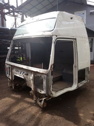 VOLVO Каркас кабины, № XF290872, фото 1