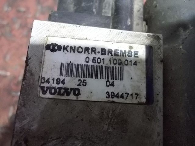 3944717 VOLVO Кран ECAS, № XF90561, фото 6