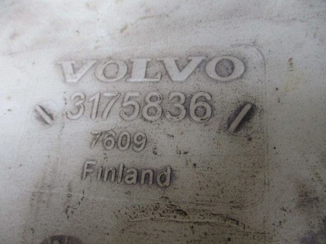 3175836 VOLVO Бачок омывателя, № XF165808, фото 3