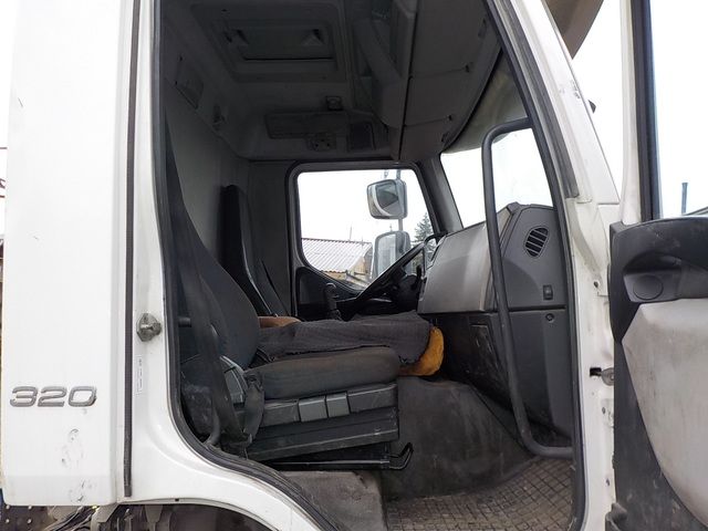VOLVO Кабина, Day Cab, № XF77164, фото 8