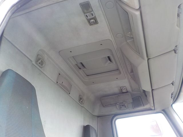 VOLVO Кабина, Day Cab, № XF77164, фото 9