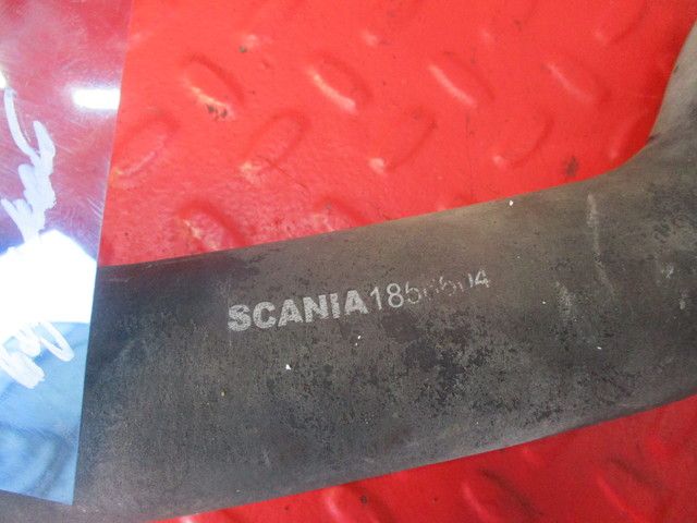 1856604 SCANIA Патрубок водяной, № XF343056, фото 2