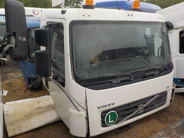 VOLVO Каркас кабины, № XF79685, фото 4