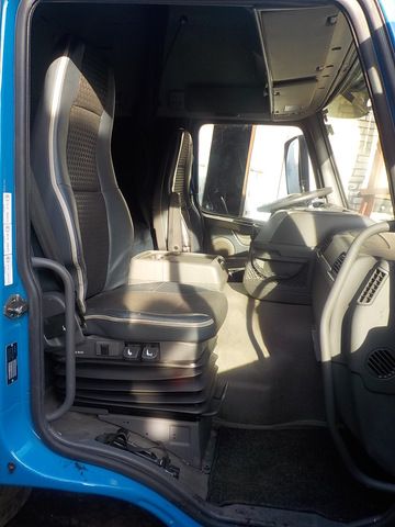 VOLVO Кабина, Globetrotter, № XF135568, фото 8