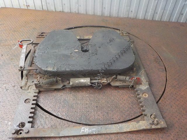 20424221 VOLVO Седло, № XF146792, фото 2