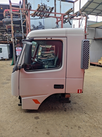 VOLVO Кабина, Day Cab, № XF367666, фото 2