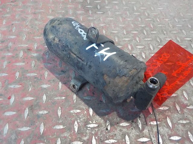 20490945 VOLVO Осушитель кондиционера, № XF200970, фото 4