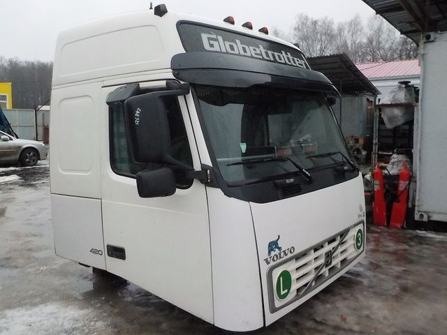 VOLVO Каркас кабины, № XF212814, фото 1